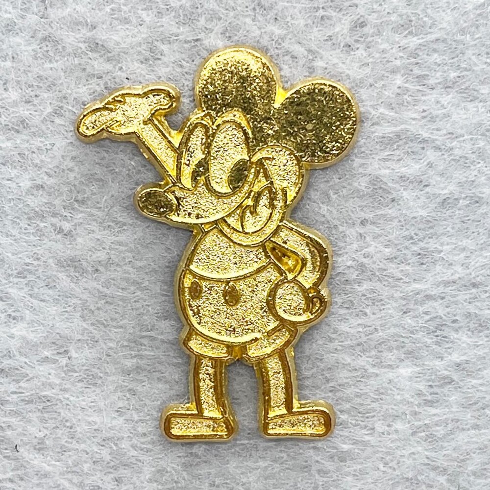 🔮‎ 5/$25 Disney Gold Classic Mickey Mouse Pin